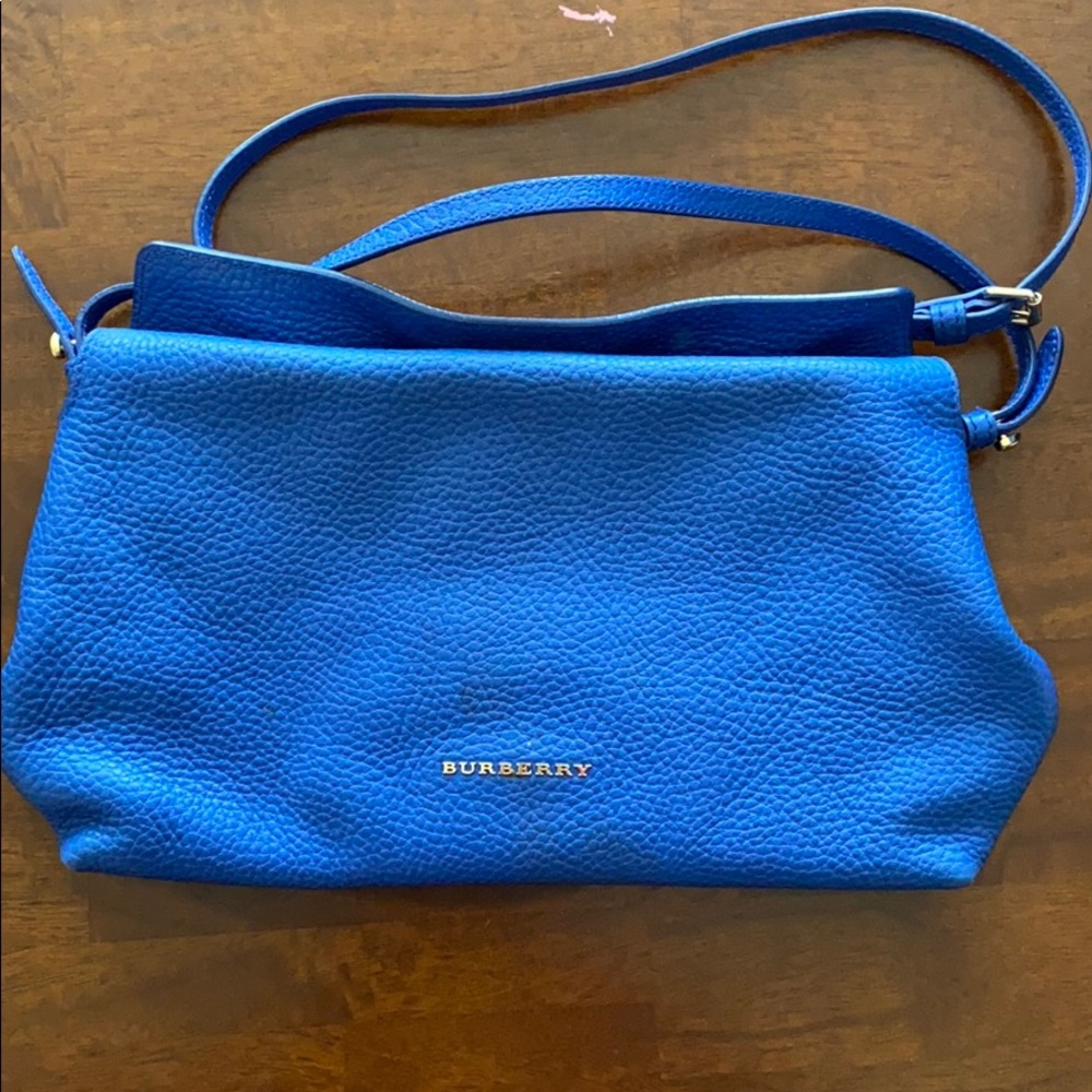 Burberry purse